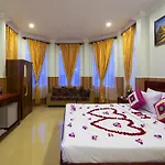 Kirin Marry Angkor Villa