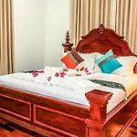 Yuletong Firstvilla