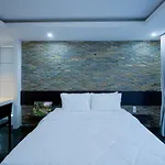 Dream Butterfly Garden Boutique Villa