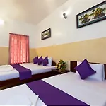 Botoum Hostel