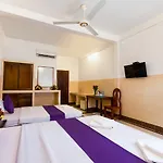 Botoum Hostel