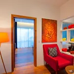 Solitaire Kamreuk Resort