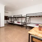 Barefoot Backpacker Resort
