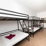 Barefoot Backpacker Resort