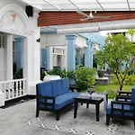 The Frangipani Villa Hotel II