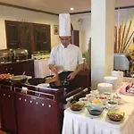 Grand Sunset Angkor Hotel