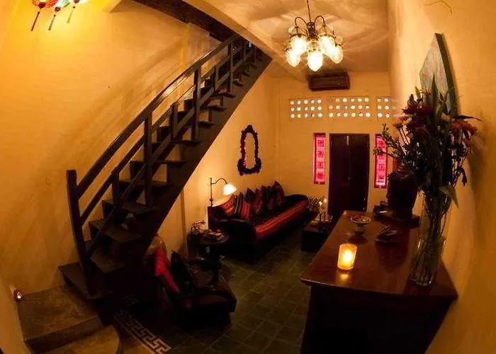 La Petite Indochine Hotel