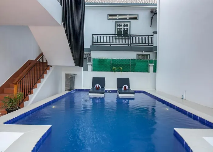 Saravuth Residence & Apartment