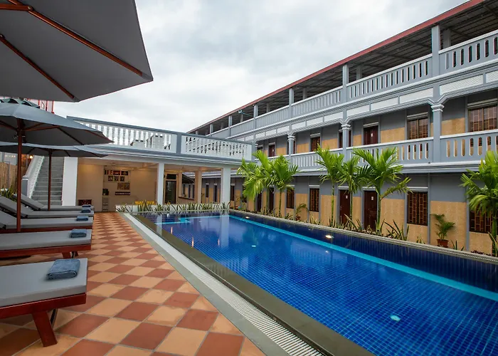 Botoum Hostel