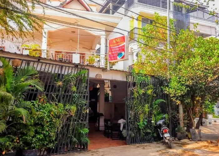 Anu Villa And Bistro