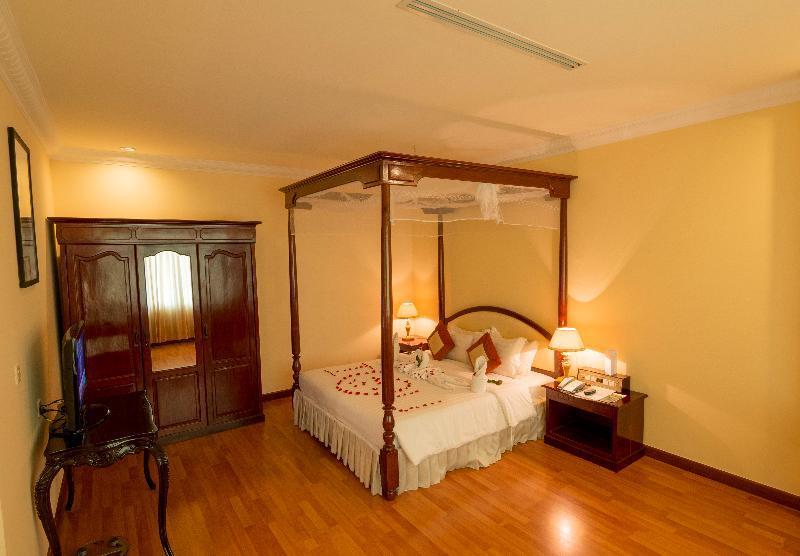 Angkor Hotel Siem Reap