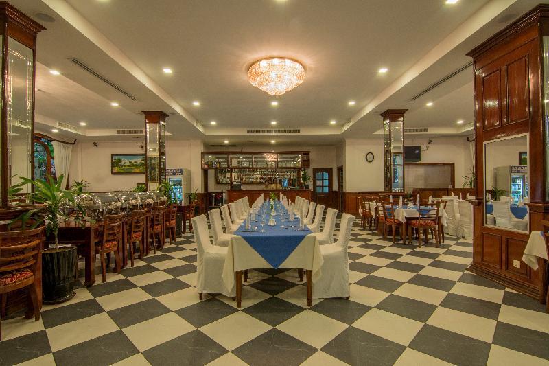 Angkor Hotel