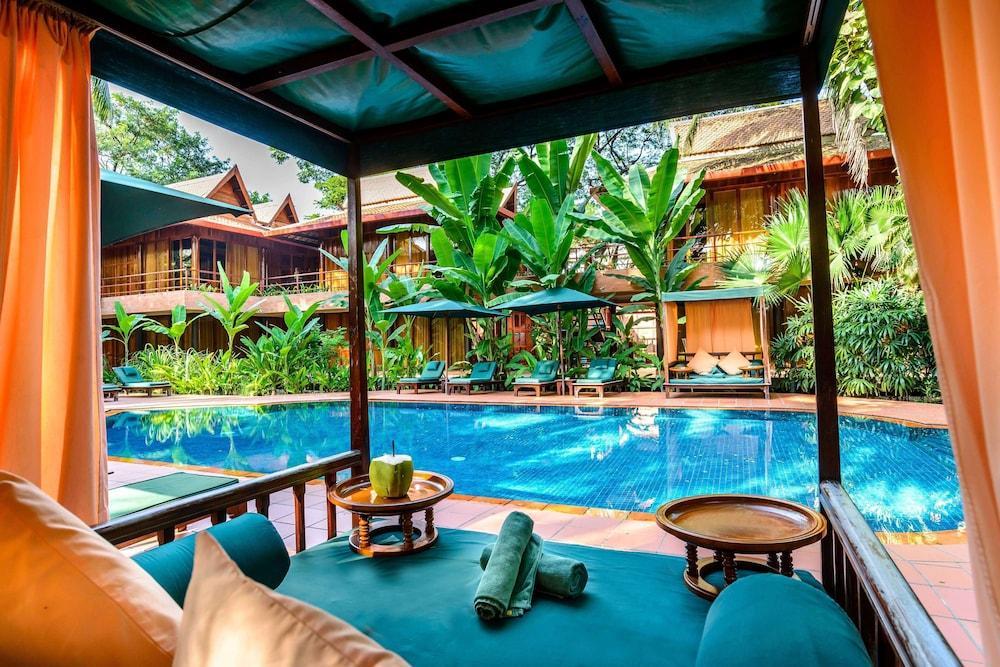 Angkor Village & 5*
