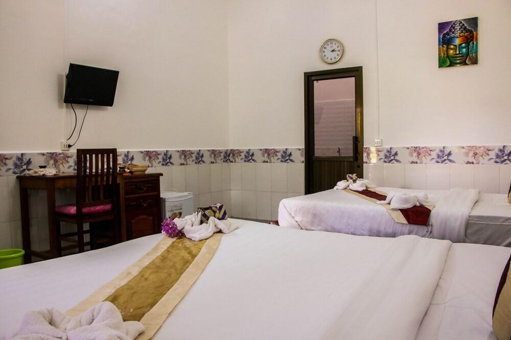 Hotel Nary 4*