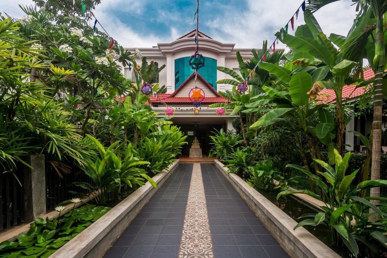 Silk D'angkor Boutique 4*