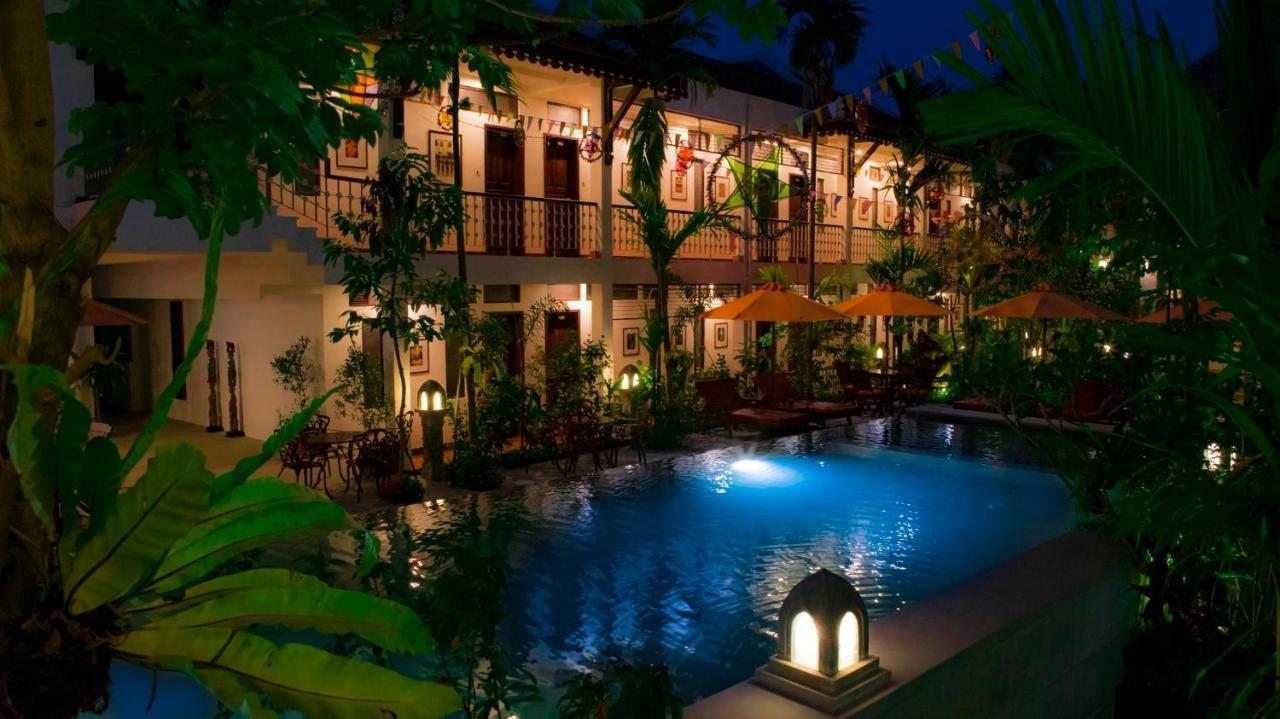 Montra Nivesha Hotel 5*
