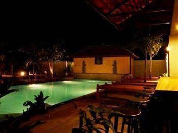 Hotel My