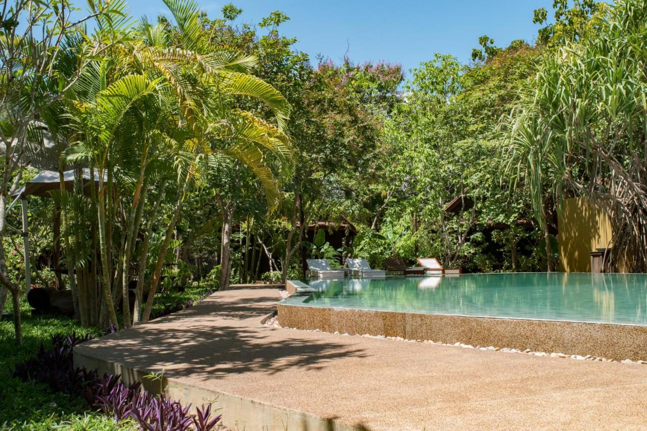 Resort Palm Village & Siem Reap