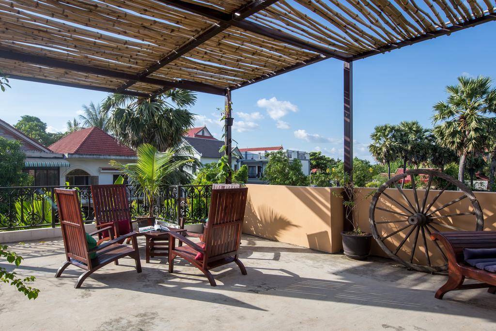 Rose Apple Bed & Breakfast 3*