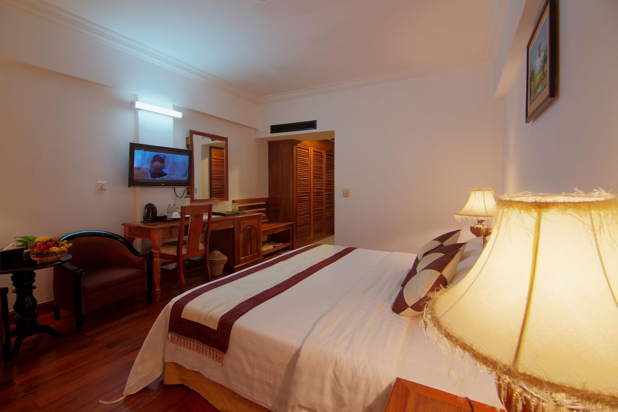 Somadevi Angkor & Hotel 5*