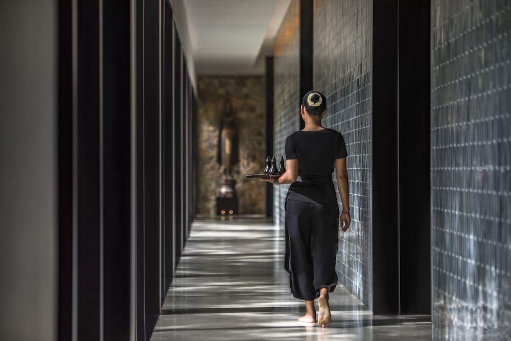 Amansara Hotel