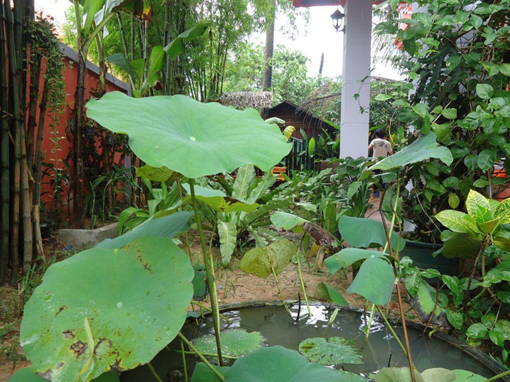 Hotel Jasmine Garden
