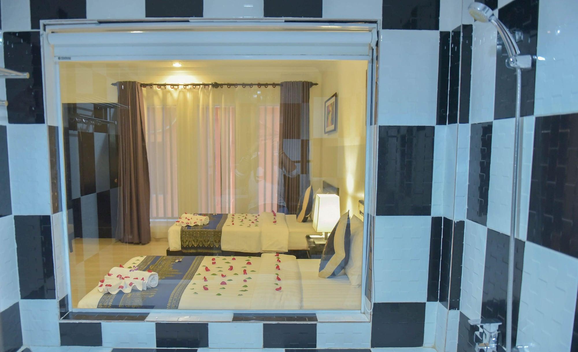 Dinata Angkor Boutique