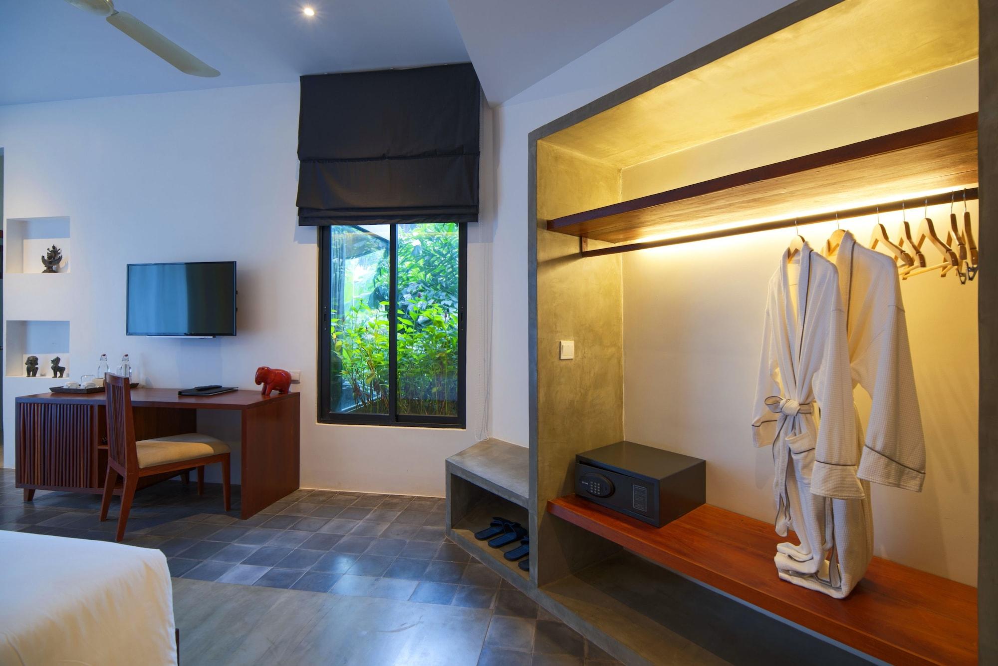 Solitaire Kamreuk Siem Reap