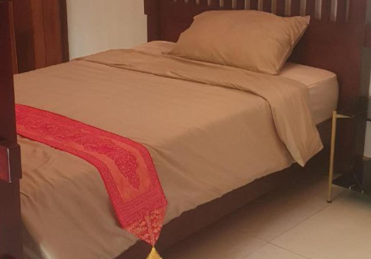 Three Little Birds Hotel
