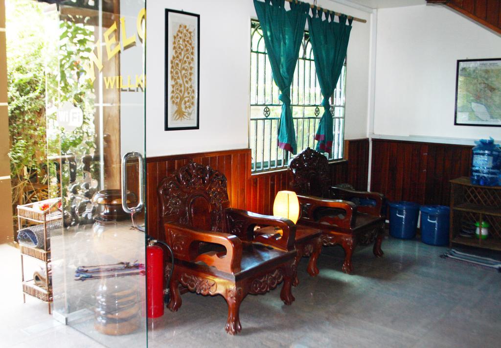 Firefly - The Berlin Angkor Guest house Siem Reap