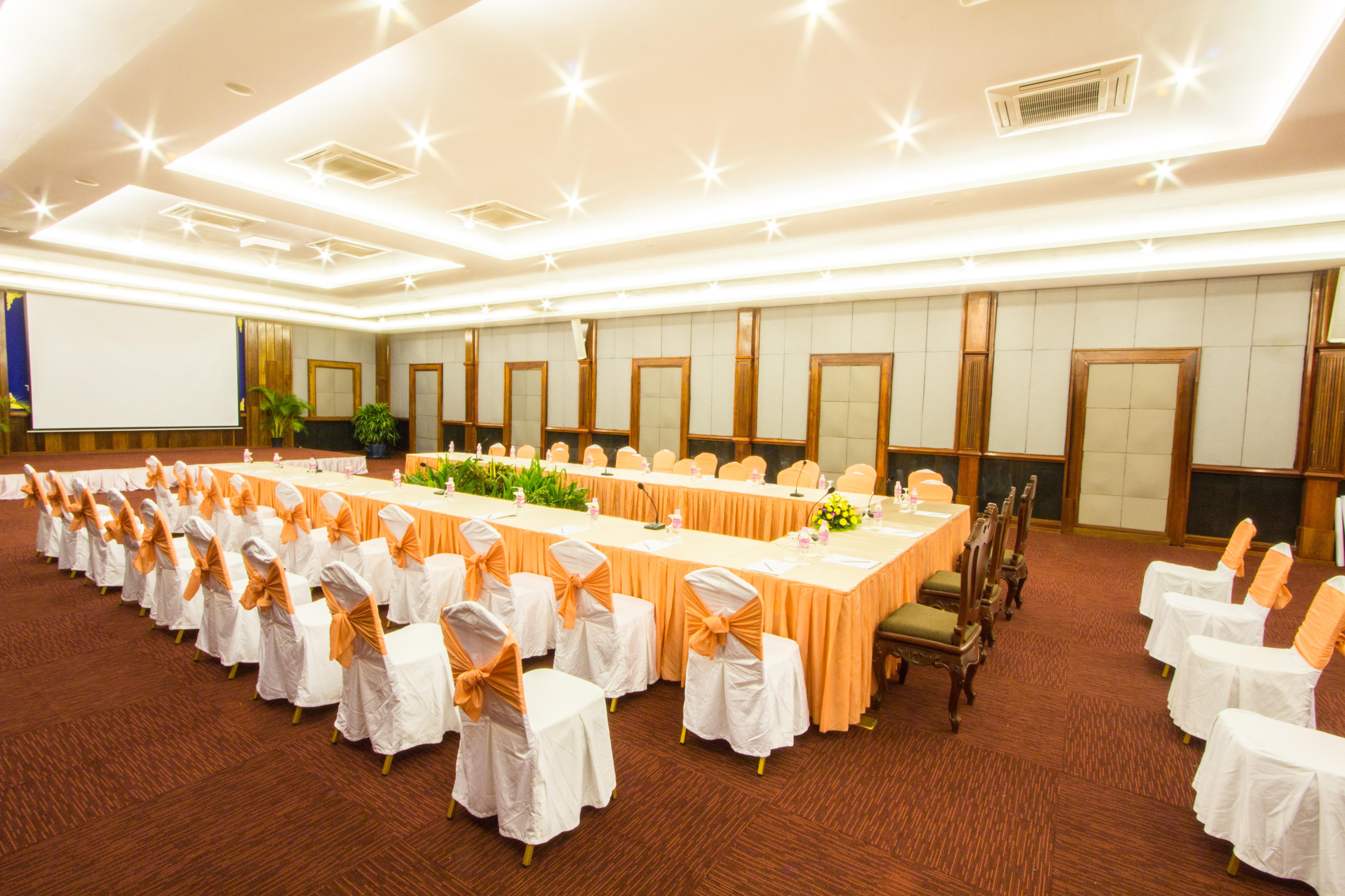 Hotel Royal Empire Premium Siem Reap