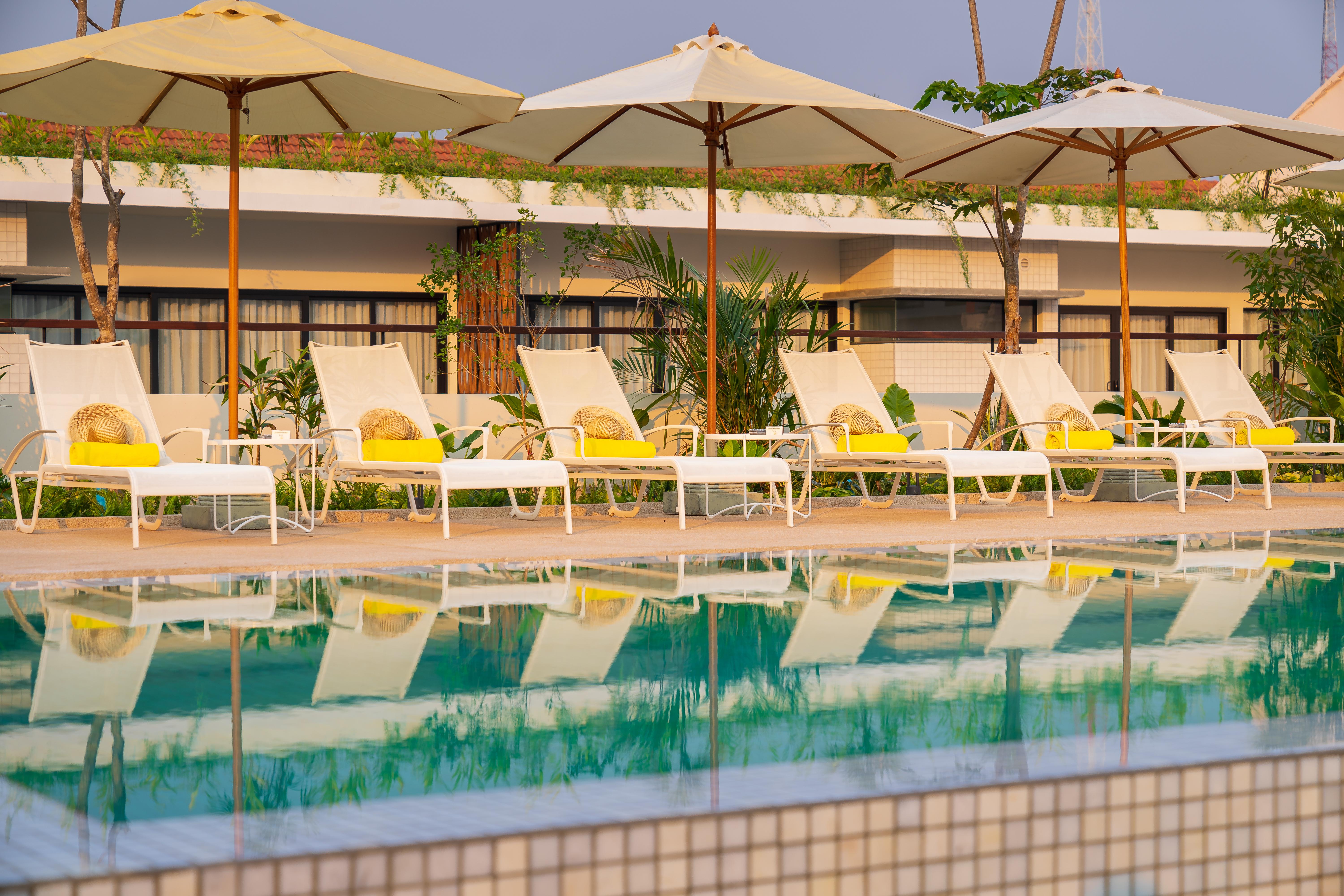 The Aviary Hotel 4*