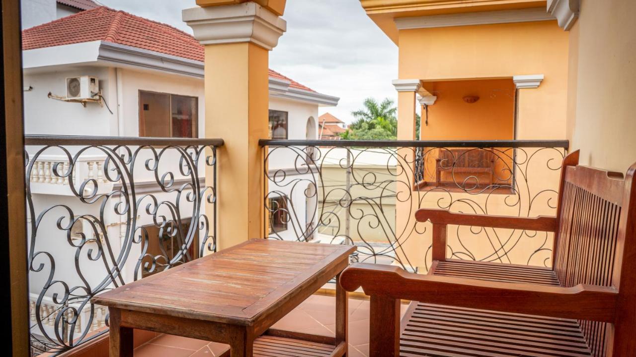 Hotel Den Totonou Siem Reap