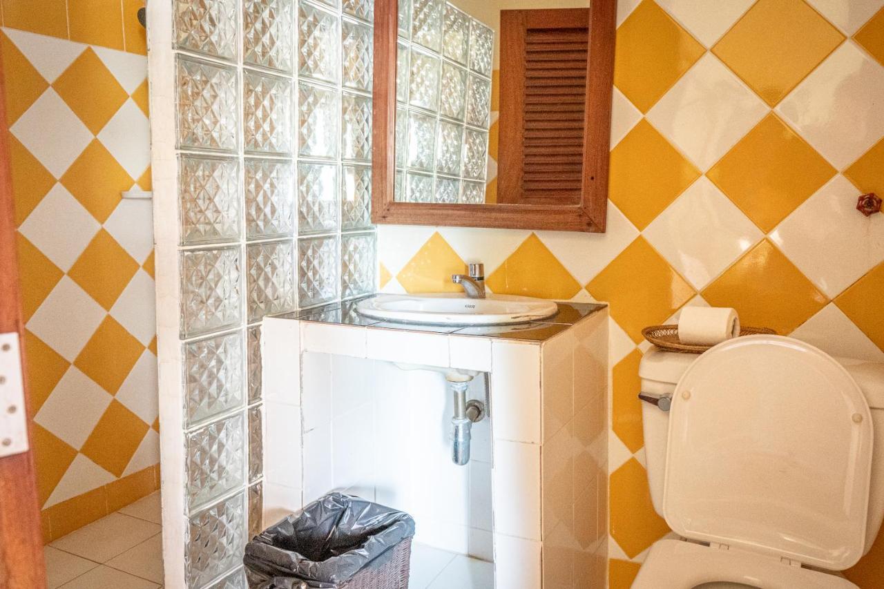 Hotel Den Totonou 3*