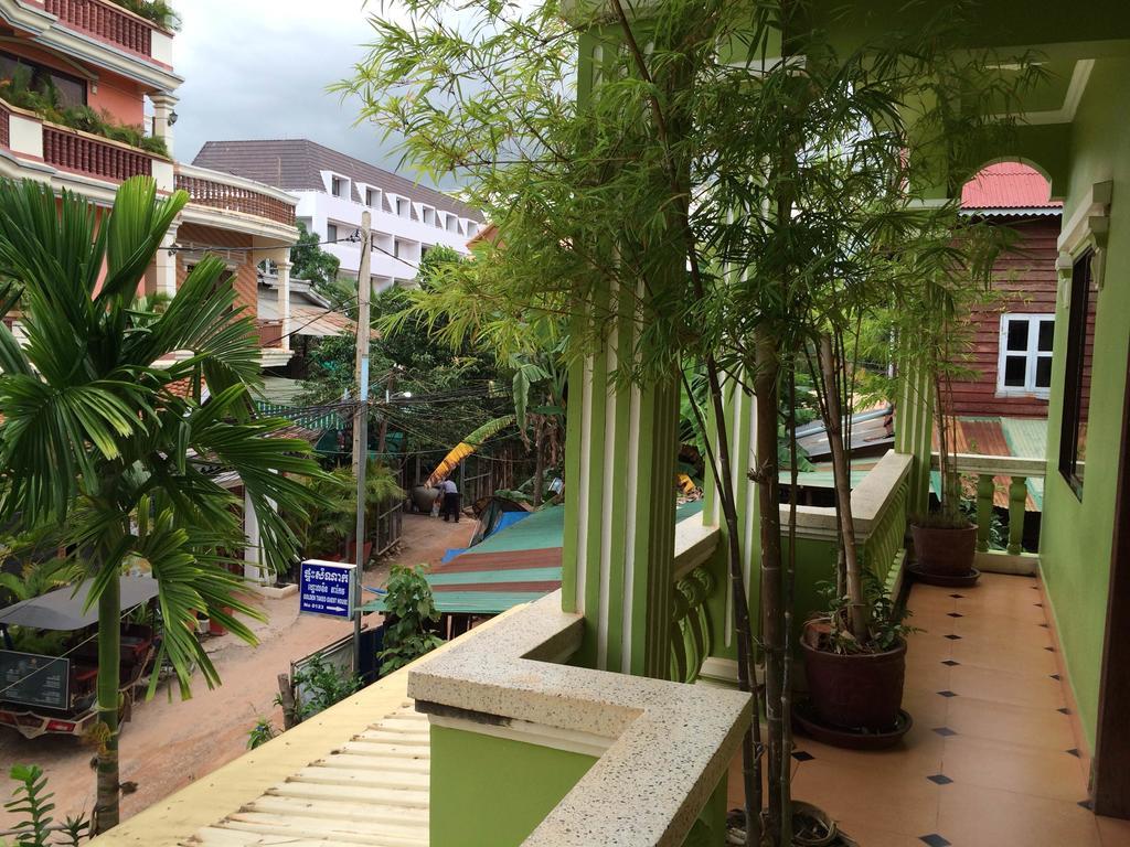 Golden Takeo Guest house 3*
