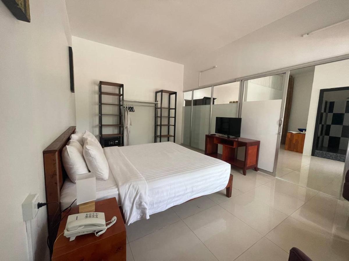 Hotel La Riviere D' Angkor 5*