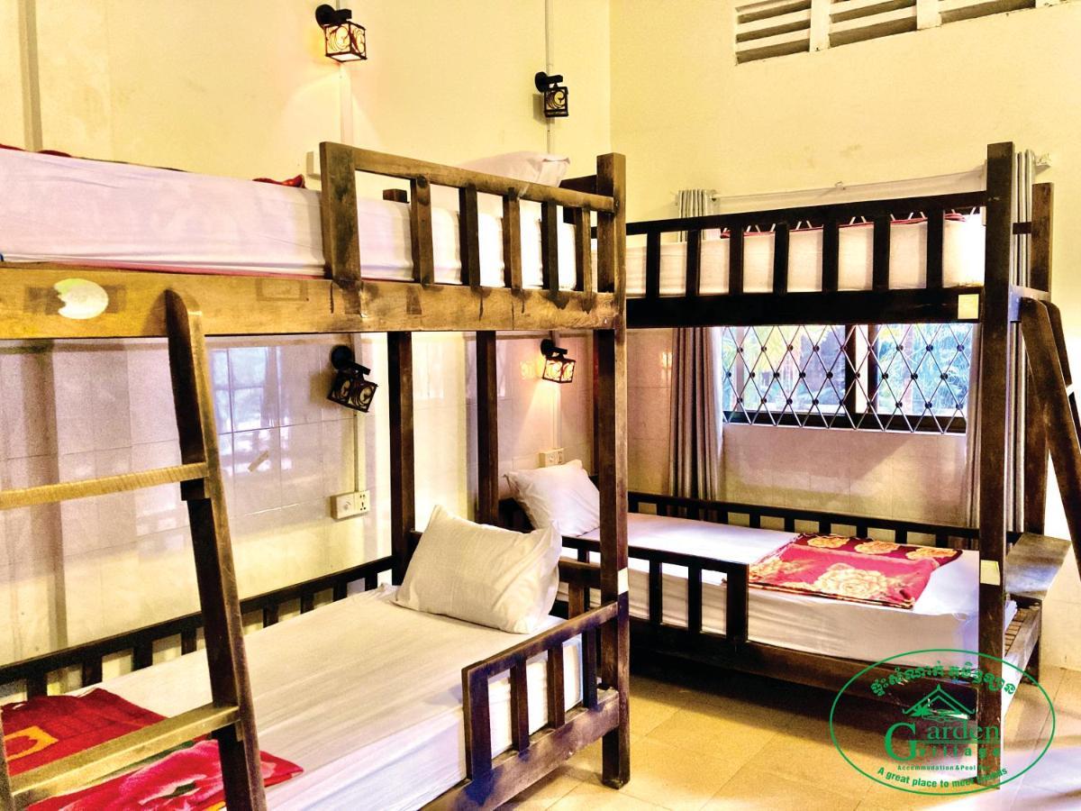 Guest house Garden Village & Pool Bar Siem Reap