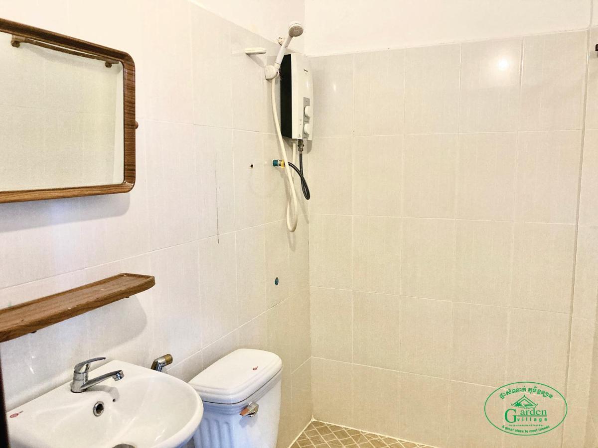 Garden Village & Pool Bar Guest house Siem Reap