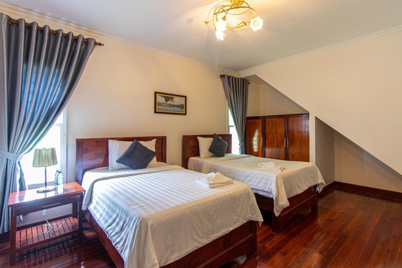 22 Siem Reap