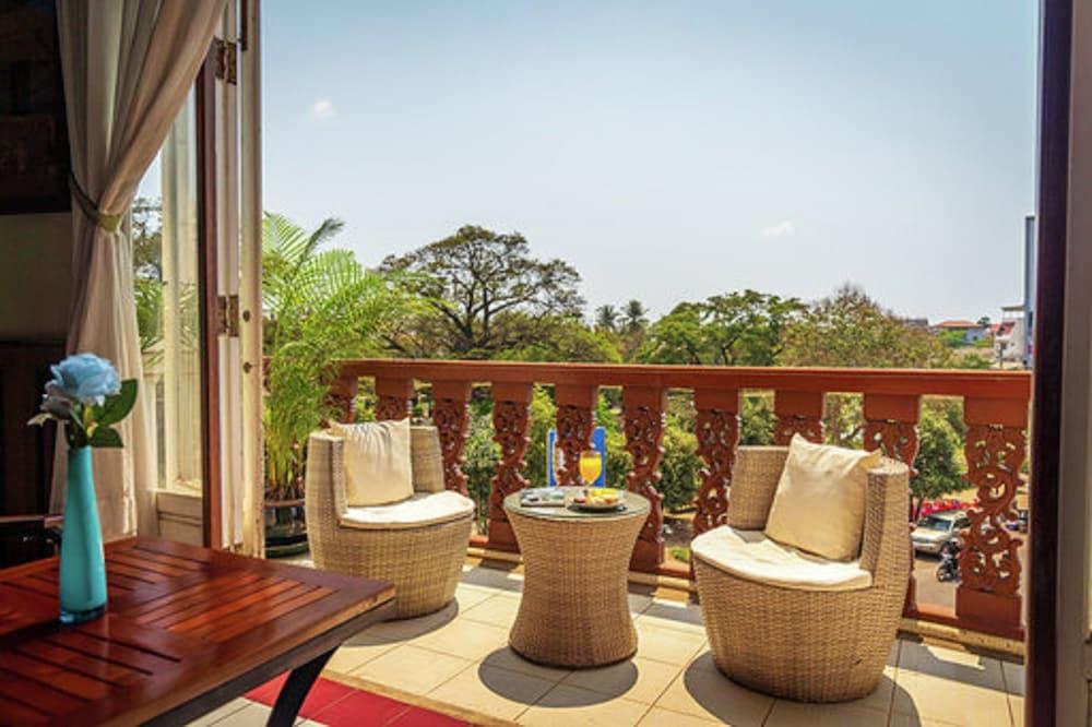 Ta Prohm & Hotel