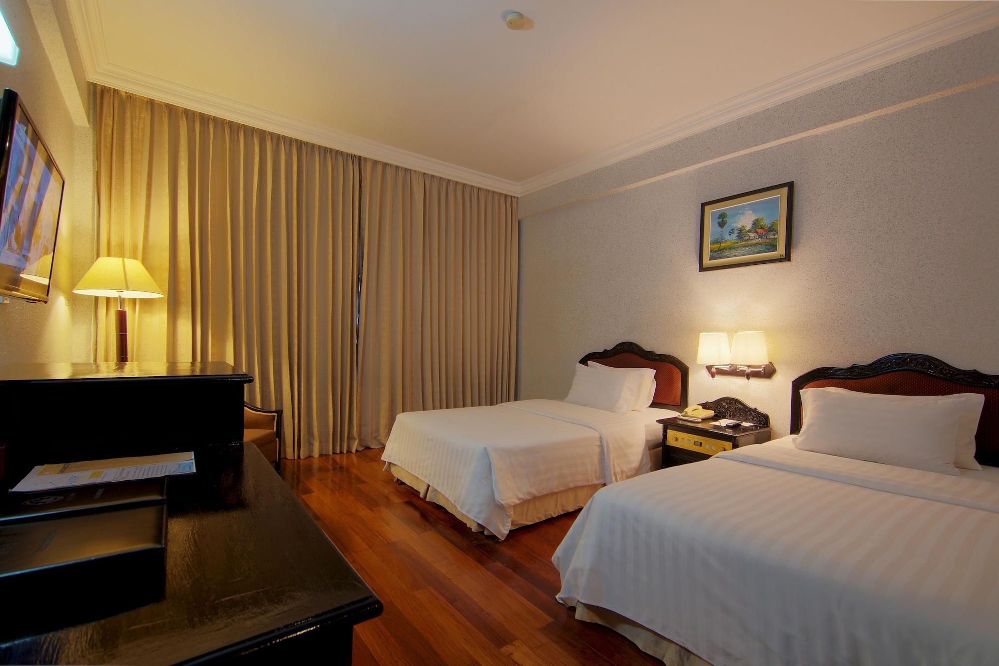Somadevi Angkor & Hotel 5*