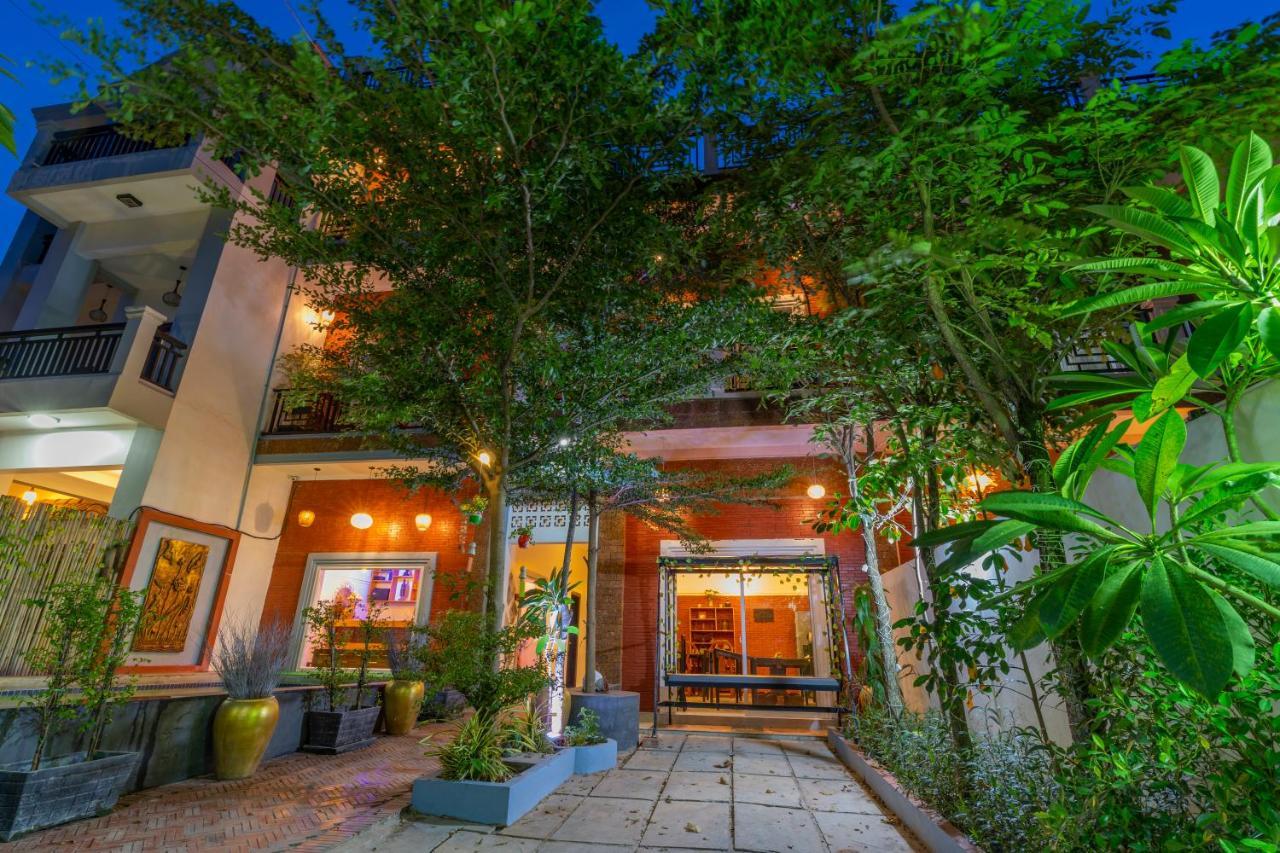 Angkor Rithy Boutiquese
