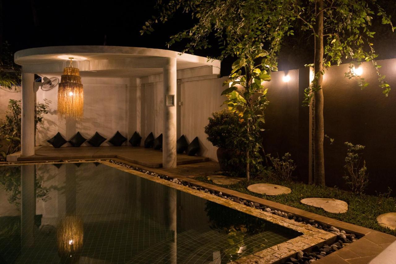 Hotel Through The Looking Glass Wellness Retreat Siem Reap