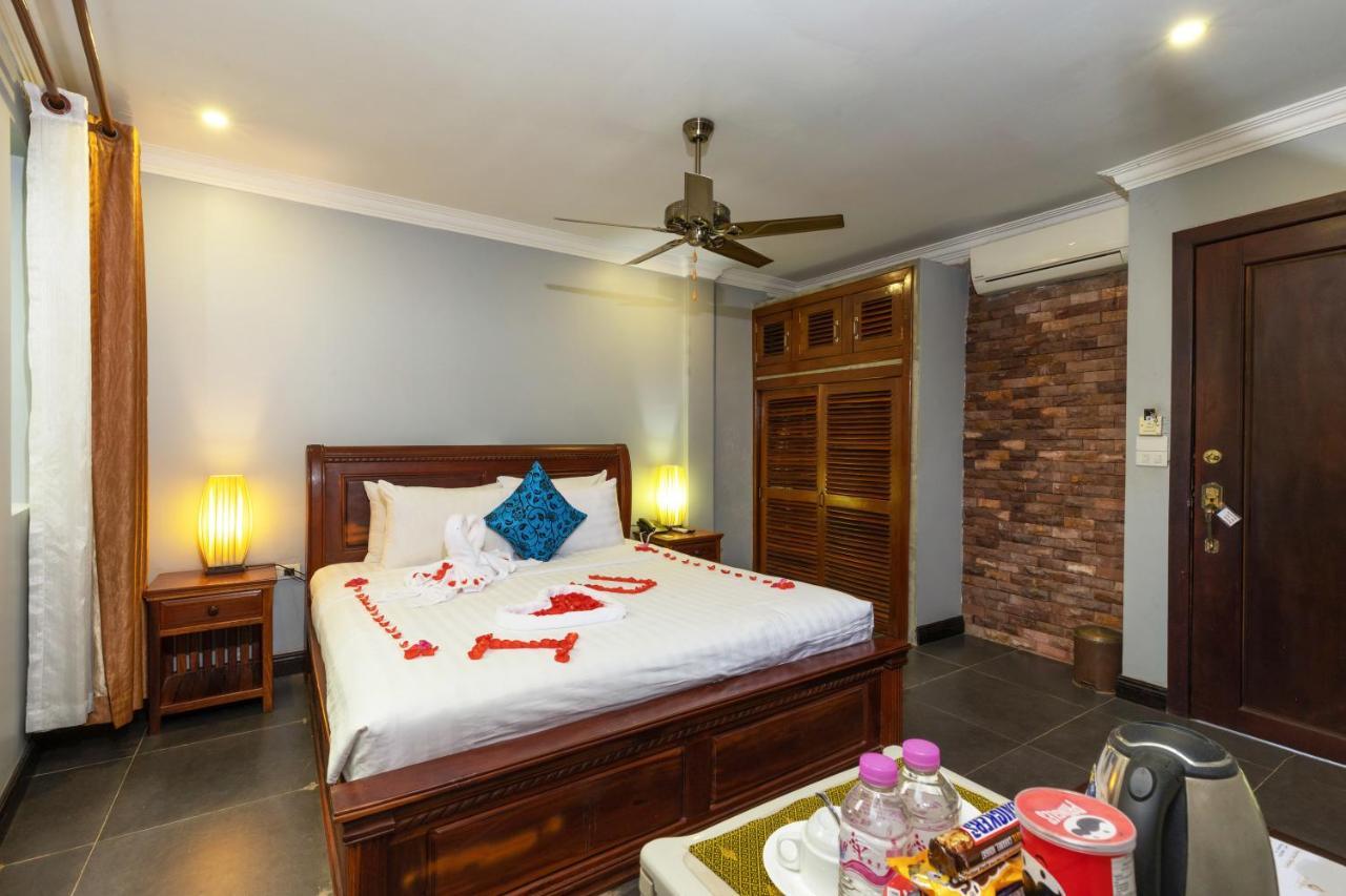 The Five Senses Boutique 3*