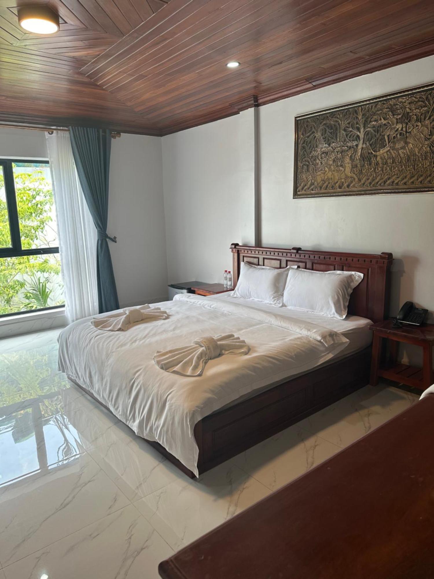 Hotel Nico's And Skybar Siem Reap