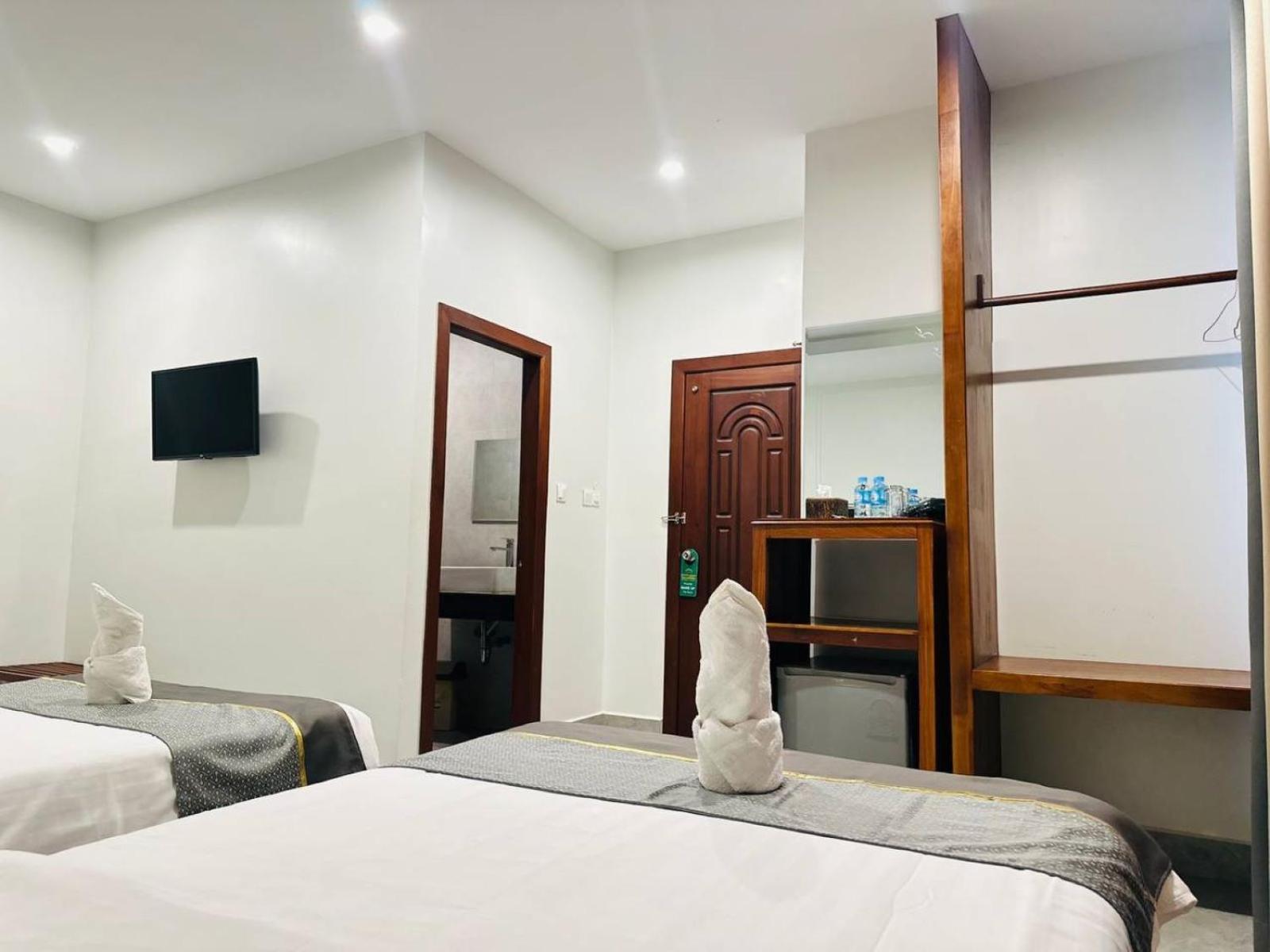 Laluna Guest house