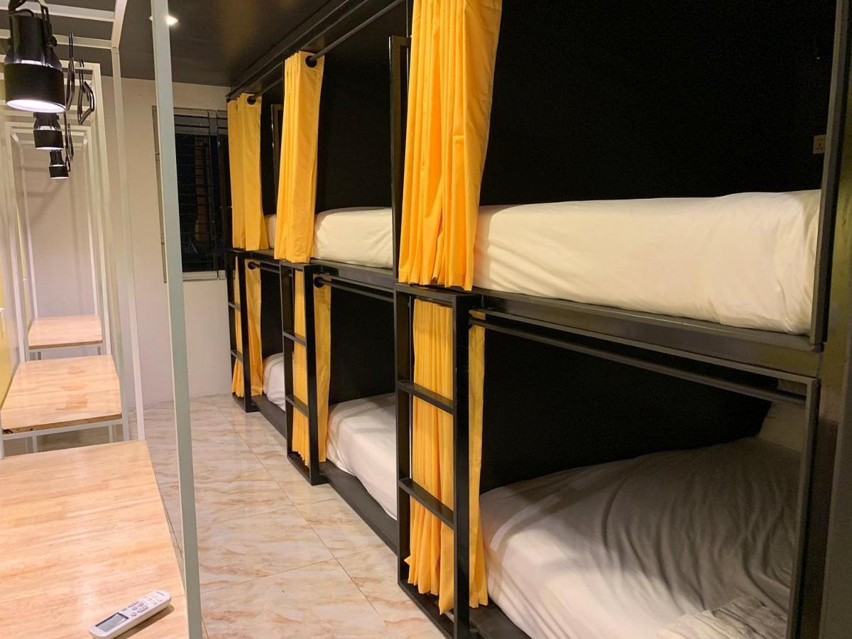 Hostel The Hive Siem Reap