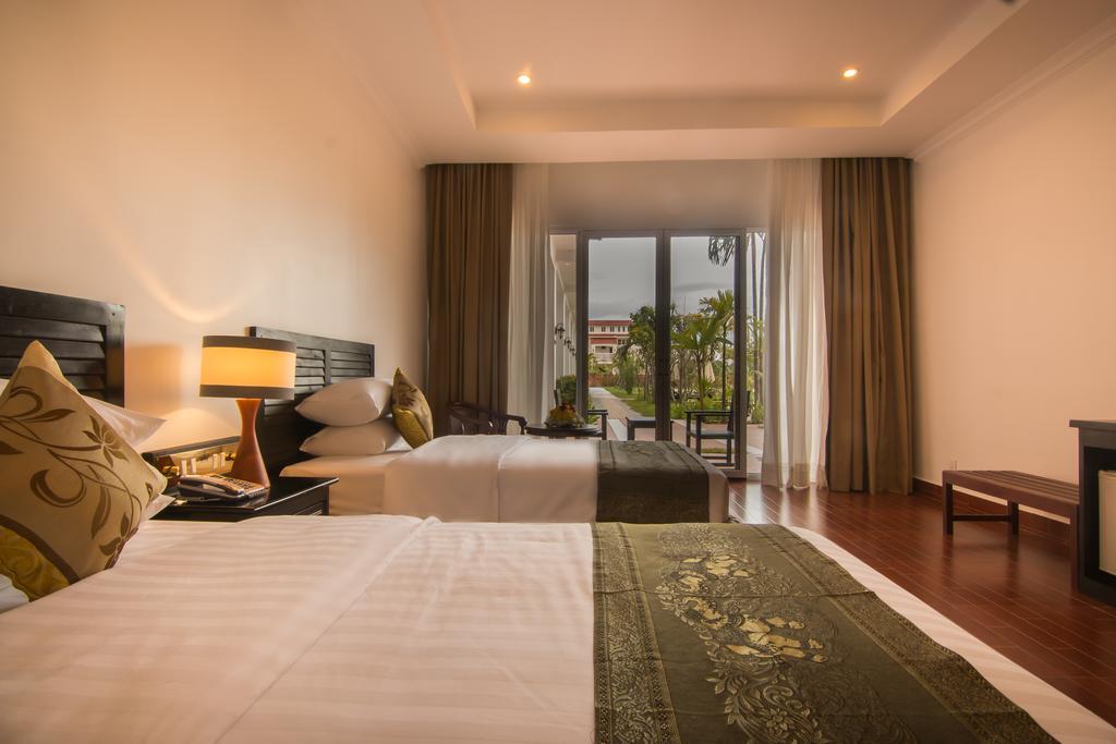 Crown Angkor &
