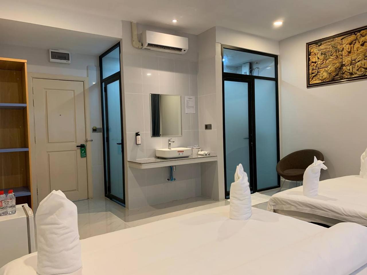 Hotel Nico's And Skybar Siem Reap