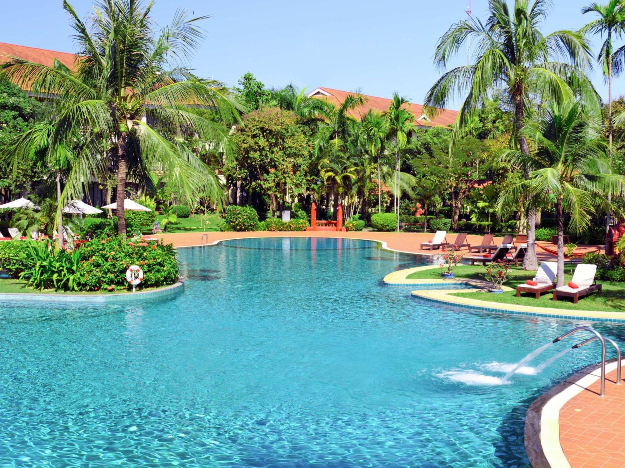 Sofitel Angkor Phokeethra Golf & Khách sạn 5*